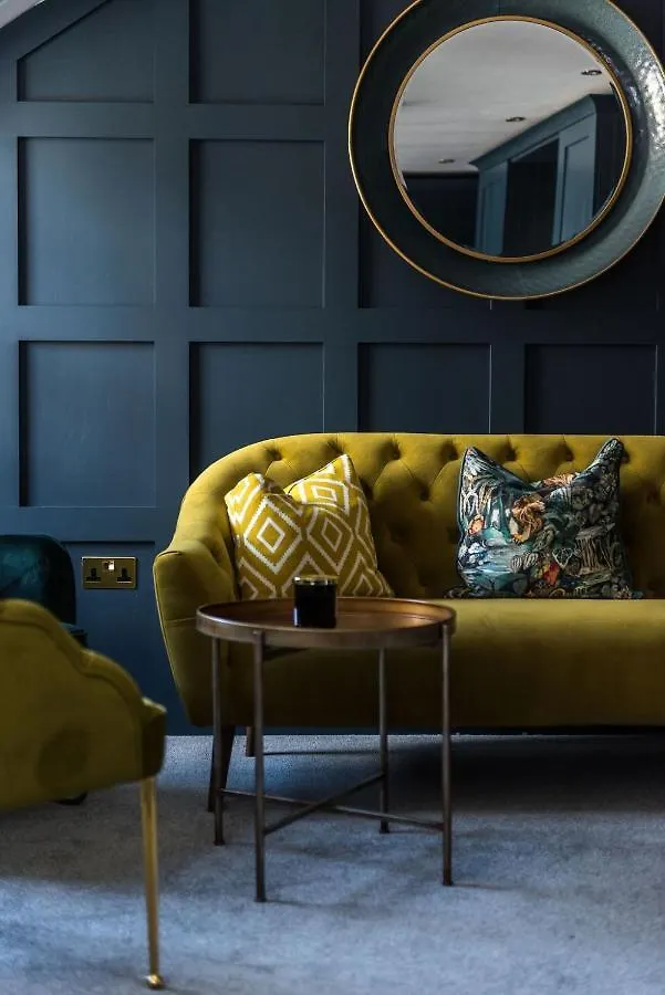 Boutique Castle View 3 Bedroom Apartment Edinburgh United Kingdom
